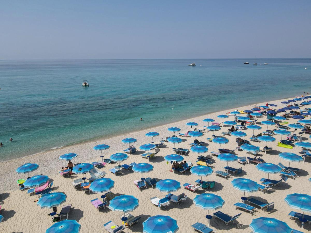 Hotel Scoglio Del Leone Zambrone Zewnętrze zdjęcie